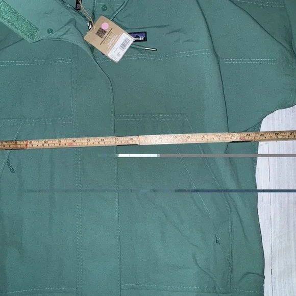 Patagonia Women's Skysail Jacket Heartleaf Green Size: Large New With Tag $199 - Picture 6 of 7